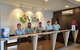 Tropical Villa Service Suite